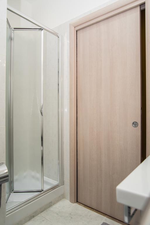 B&B Gemelli Rooms Ρώμη Δωμάτιο φωτογραφία